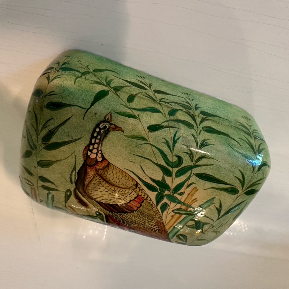 Vintage Hand Painted Press Wood Trinket Box Made in Kashmir India - Picture 5 of 5